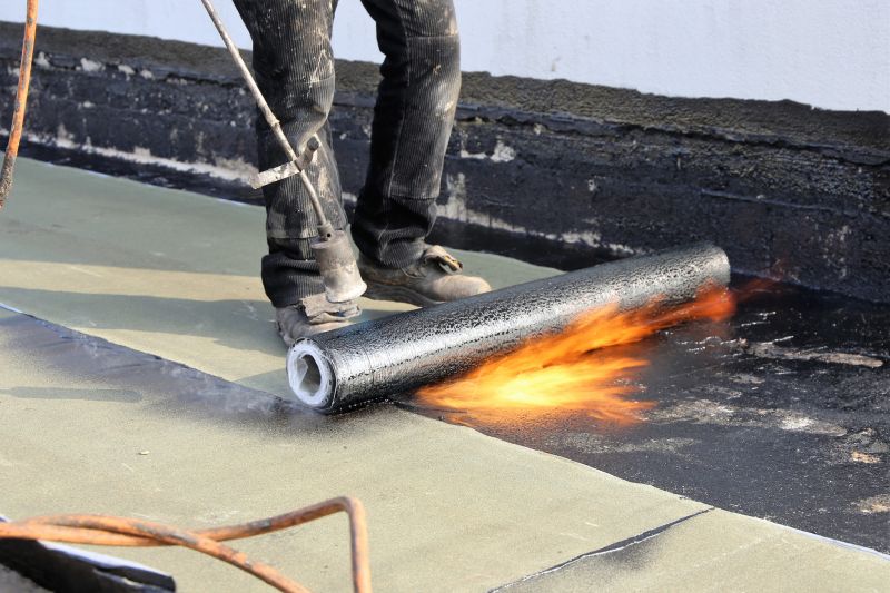Sealant Application on Roof Joints